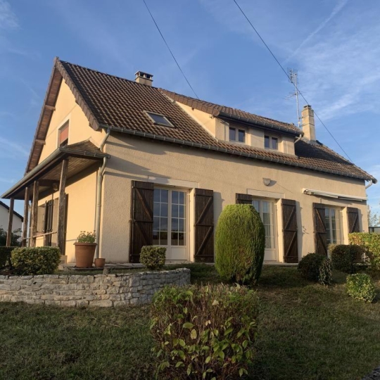 CHEVALIER IMMOBILIER : House | ORVAL (18200) | 135.00m2 | 129 000 € 