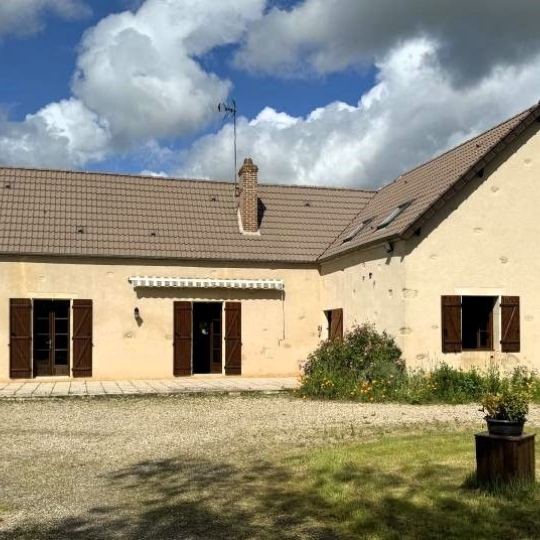  CHEVALIER IMMOBILIER : Maison / Villa | SAINT-AMAND-MONTROND (18200) | 167 m2 | 252 000 € 