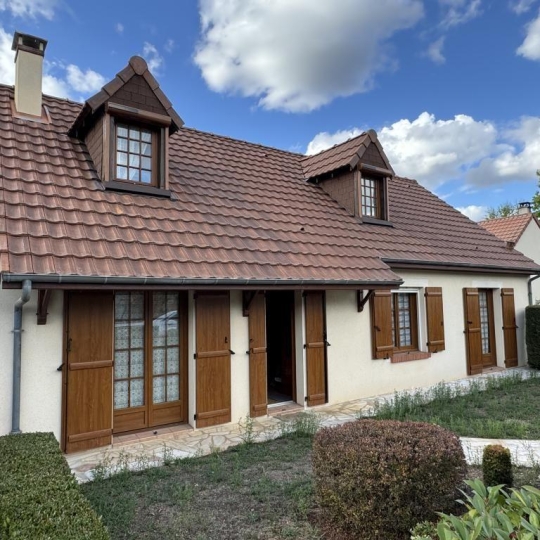 CHEVALIER IMMOBILIER : Maison / Villa | SAINT-AMAND-MONTROND (18200) | 129.00m2 | 172 000 € CHEVALIER IMMOBILIER : Maison / Villa | SAINT-AMAND-MONTROND (18200) | 129.00m2 | 172 000 €