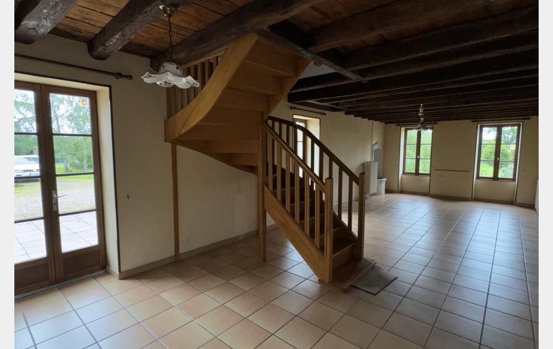 CHEVALIER IMMOBILIER : Maison / Villa | SAINT-AMAND-MONTROND (18200) | 167 m2 | 252 000 € 